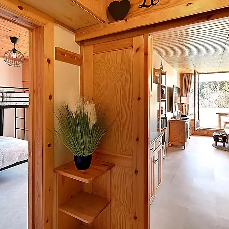 Le Cocoon, Balcon, Vue Station Apartmán