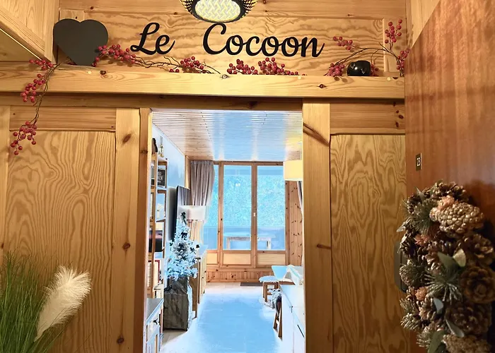 Le Cocoon, Balcon, Vue Station *